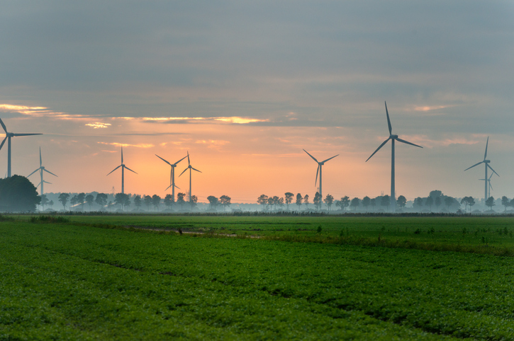 Nedmontering av vindkraftverk och efterbehandling Nedmontering av vindkraftverk och efterbehandling